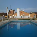 Hotel Ele Puerta De Monfrague 2*