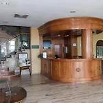 Hotel Ele Puerta De Monfrague Malpartida De Plasencia