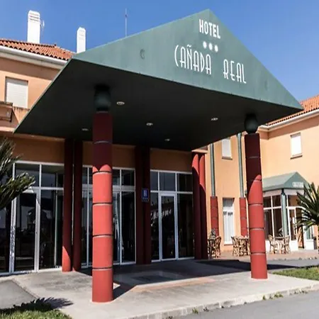 Ele Puerta De Monfrague Otel