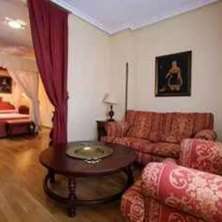 Otel Ele Puerta De Monfrague