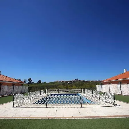 Ele Puerta De Monfrague