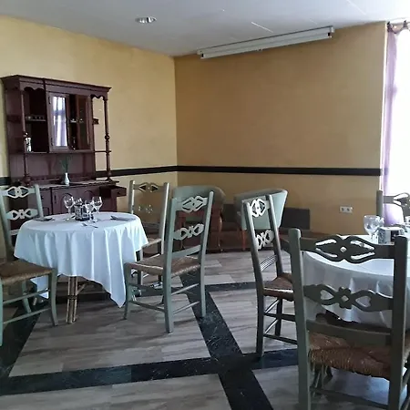 Ele Puerta De Monfrague 2*