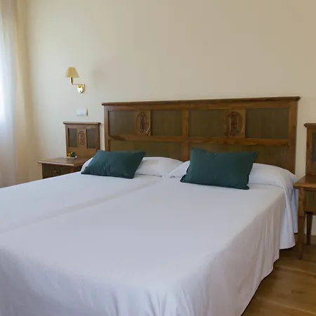 Ele Puerta De Monfrague Hotel Malpartida De Plasencia