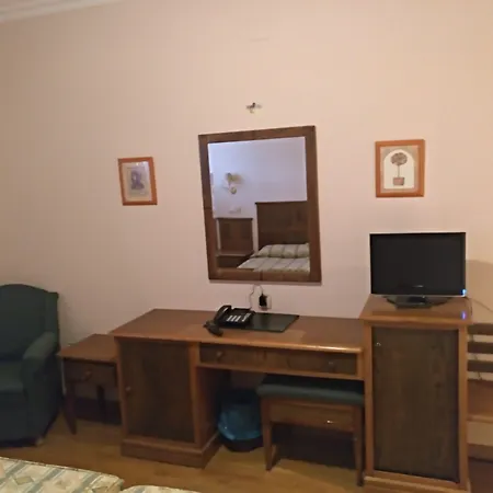 Ele Puerta De Monfrague Hotel