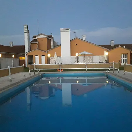 Hotel Ele Puerta De Monfrague 2*