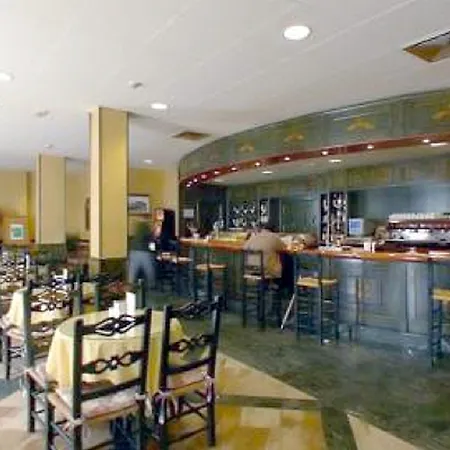 Ele Puerta De Monfrague Szálloda Malpartida de Plasencia