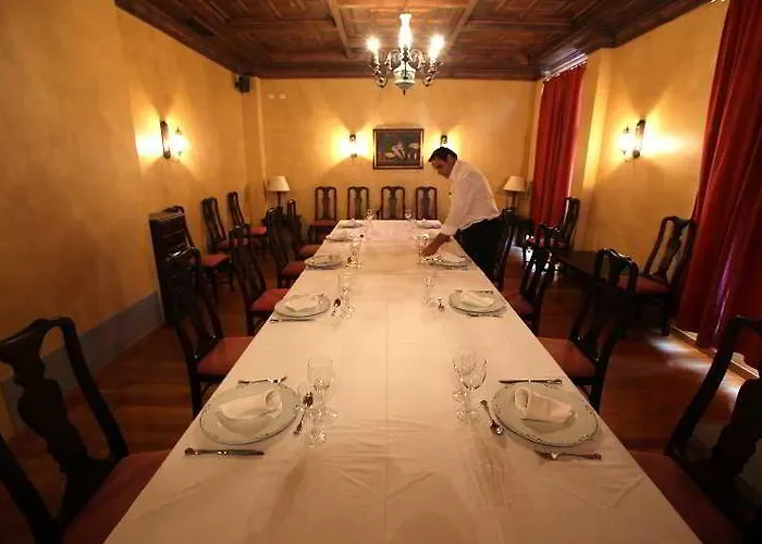 Ele Puerta De Monfrague Hotel Malpartida De Plasencia