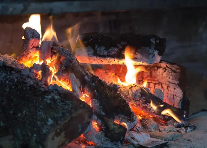 Ele Puerta De Monfrague 2*