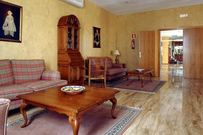 Ele Puerta De Monfrague