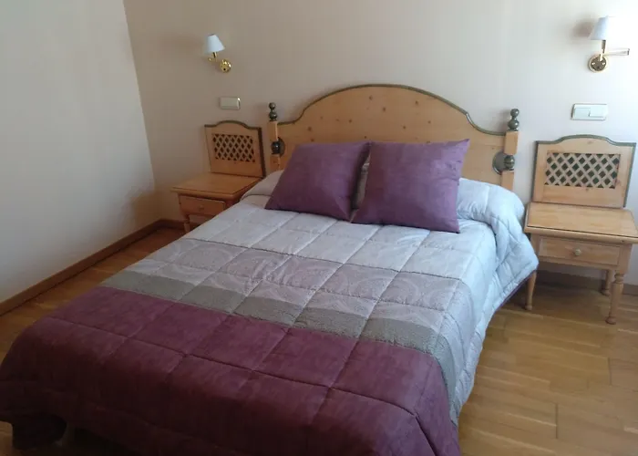 Hotel Ele Puerta De Monfrague 2*