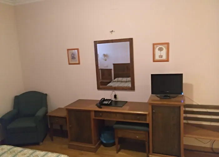 Ele Puerta De Monfrague Hotel