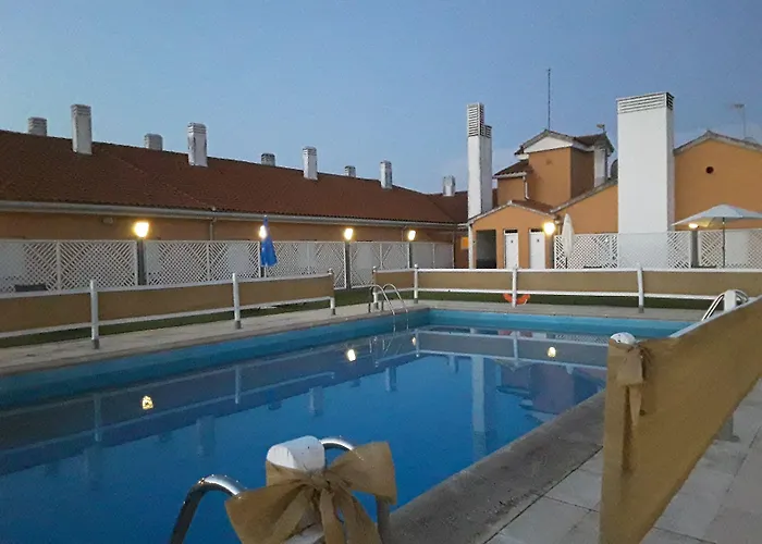 Hotel Ele Puerta De Monfrague Malpartida De Plasencia