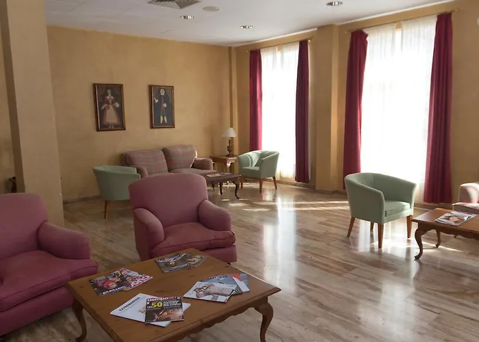 Hotel Ele Puerta De Monfrague Malpartida De Plasencia