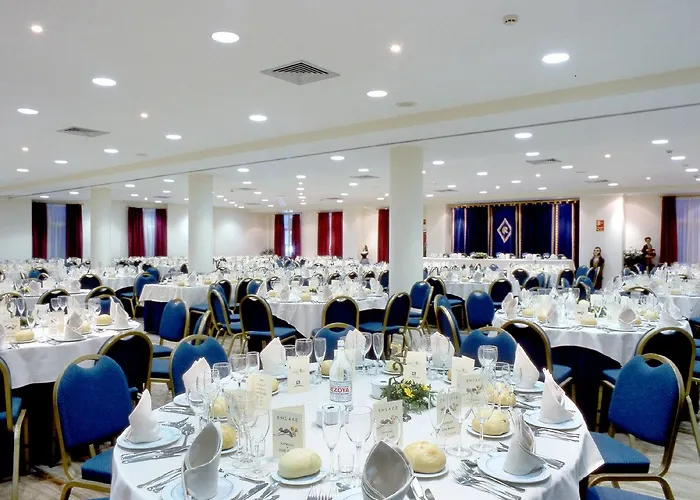 Hotel Ele Puerta De Monfrague Malpartida De Plasencia