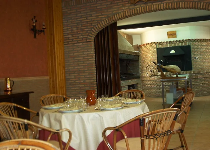 Ele Puerta De Monfrague Hotel